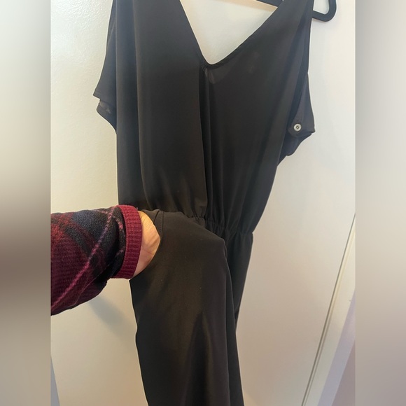 Josh Brody Black Womens Dress Size Like New/(RSB) W/Cold Shoulder 21-26 PTP - Picture 3 of 6